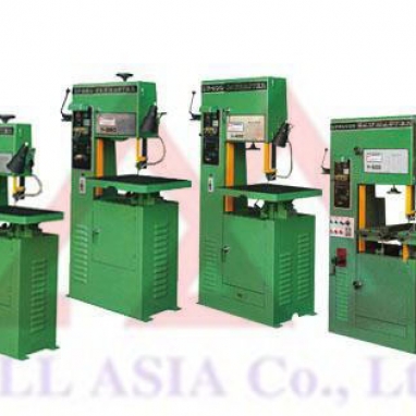Roller welding machine